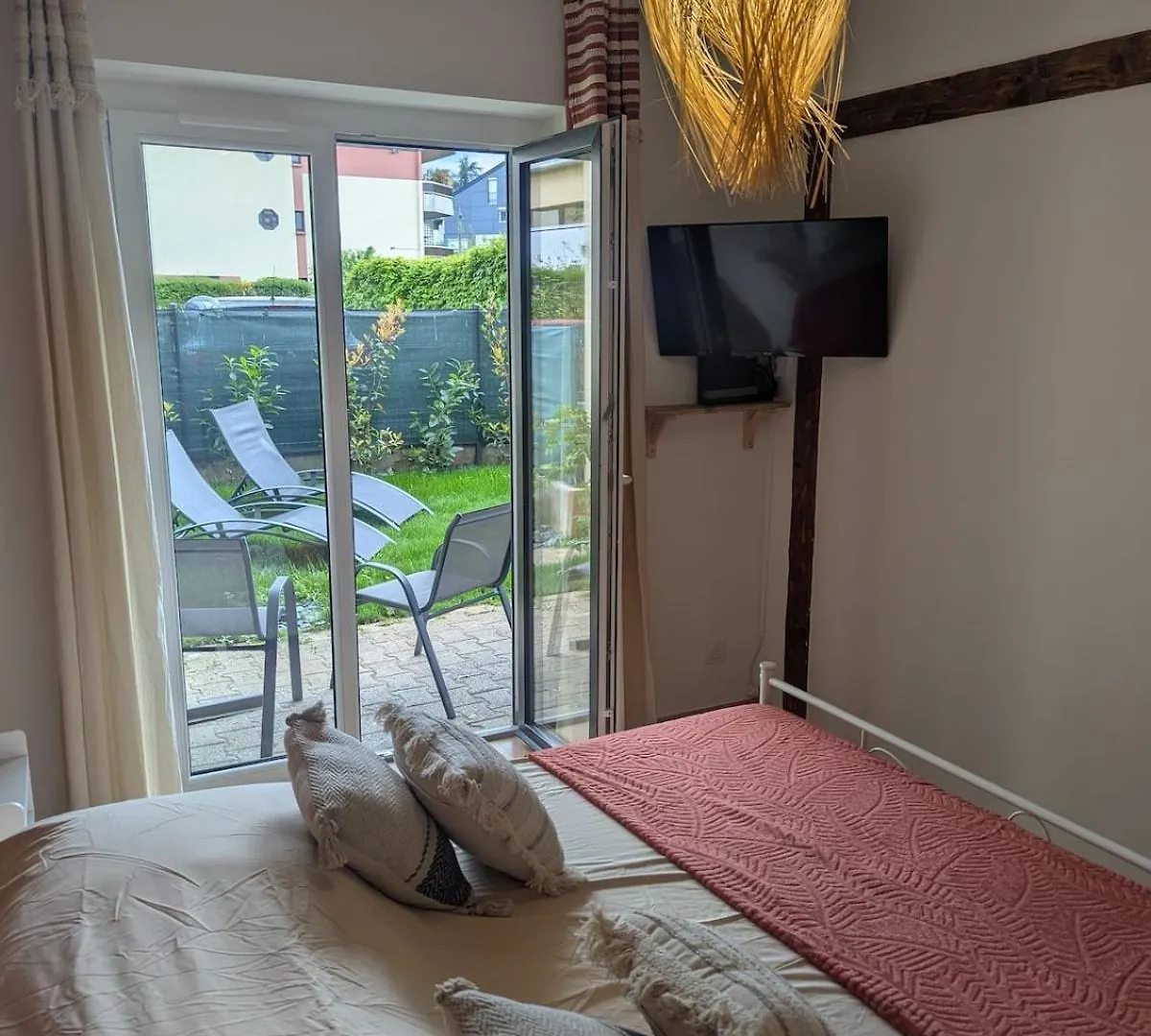 Elegant Et Calme Avec Jardin - Appartement Terracotta Thonon-les-Bains France